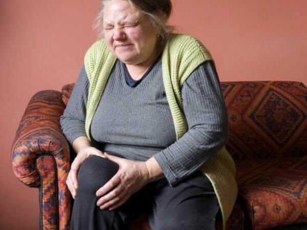 Cisto sinovial no joelho pela Medicina Germânica 